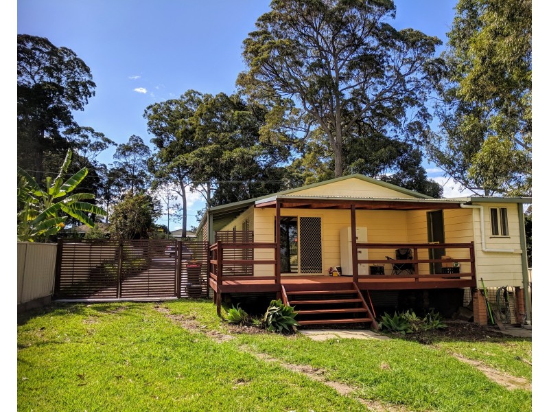 25 Mernie Street, Old Erowal Bay NSW 2540