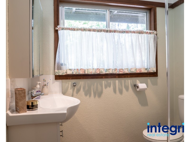 27 Island Point Road, St Georges Basin NSW 2540