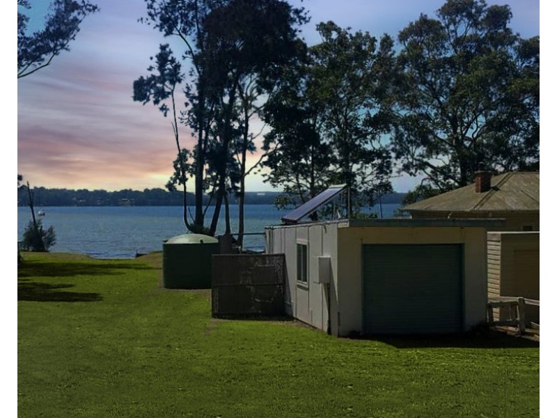 14 Island Point Rd, St Georges Basin NSW 2540