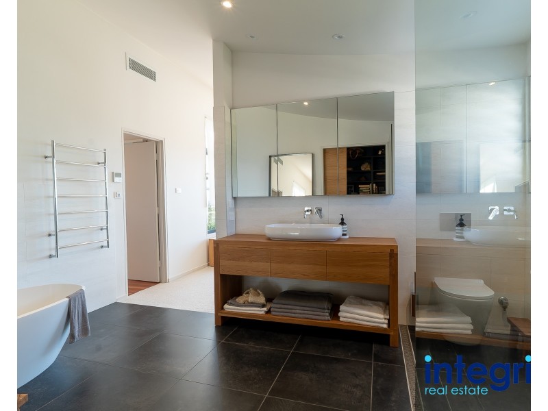 29 Towry Crescent, Vincentia NSW 2540