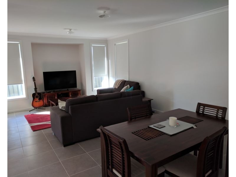 72 Halloran Street, Vincentia NSW 2540