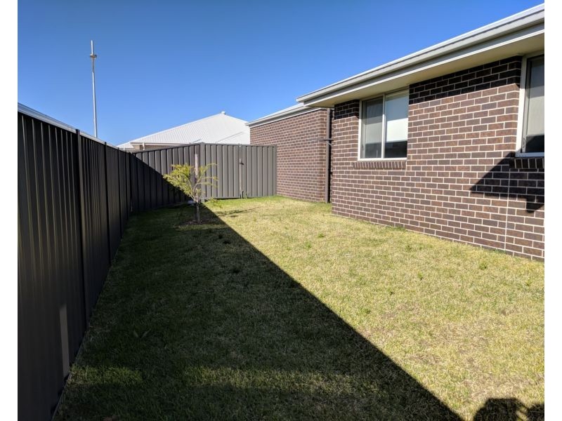 72 Halloran Street, Vincentia NSW 2540