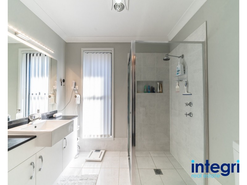 13 Boronia Avenue, Sanctuary Point NSW 2540