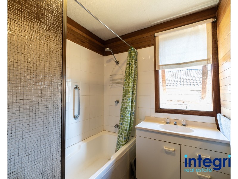 37 Tasman Road, St Georges Basin NSW 2540