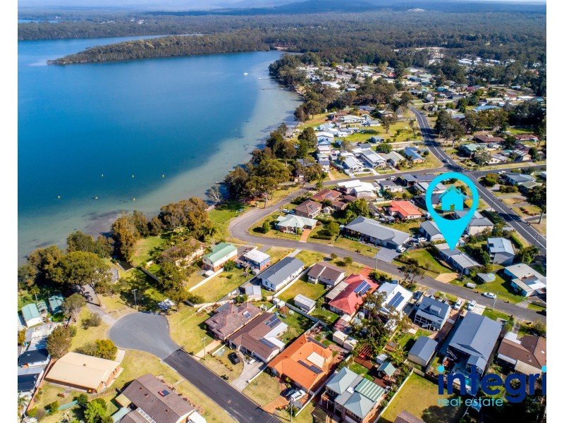 2 Graham Avenue, St Georges Basin NSW 2540