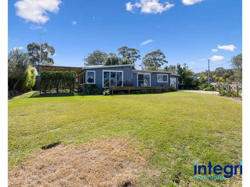 2 Graham Avenue, St Georges Basin NSW 2540