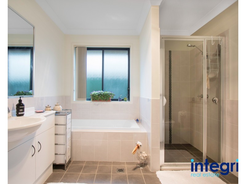 70 Mustang Drive, Sanctuary Point NSW 2540