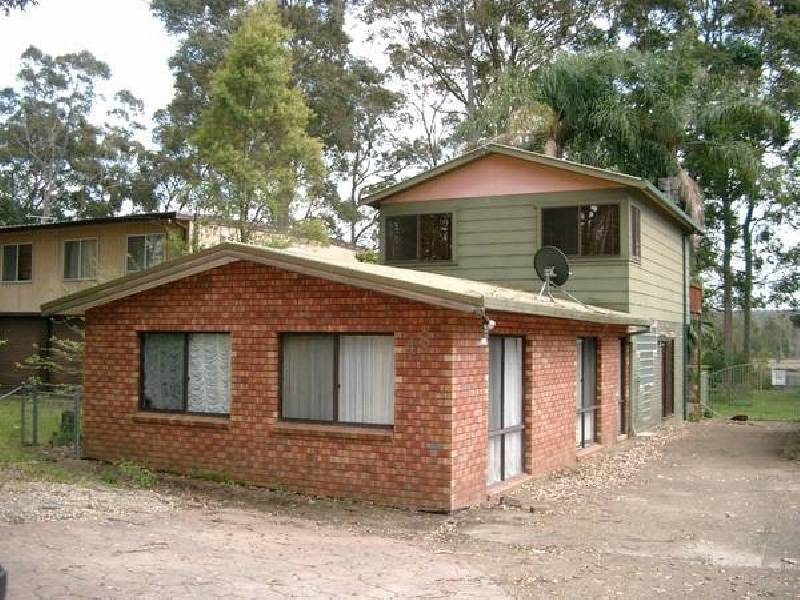 39 Streamside St, Woollamia NSW 2540