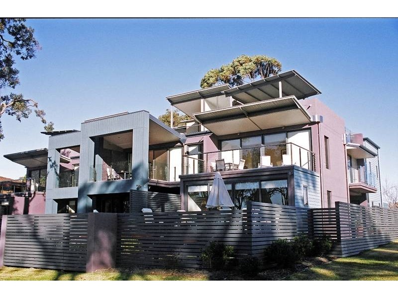 2/42 Bowen St, Huskisson NSW 2540