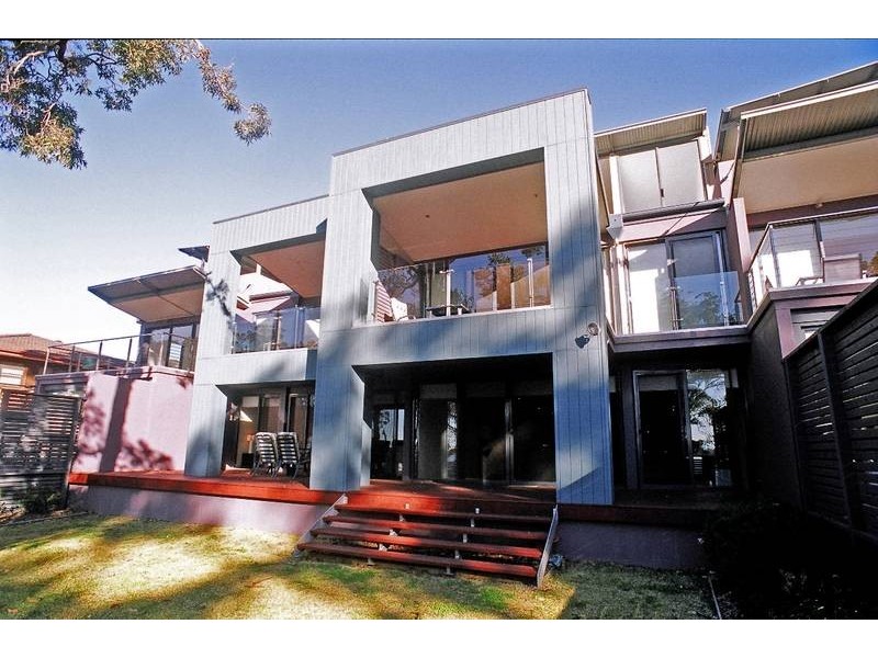 2/42 Bowen St, Huskisson NSW 2540