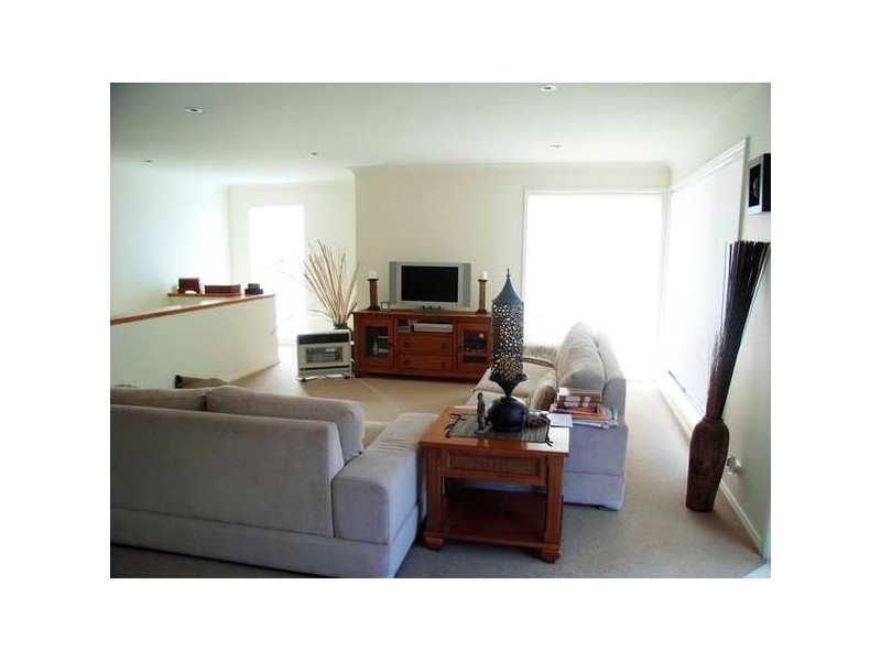 Jervis Street, Huskisson NSW 2540