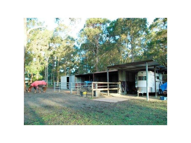63 Cambourne Road, Tomerong NSW 2540