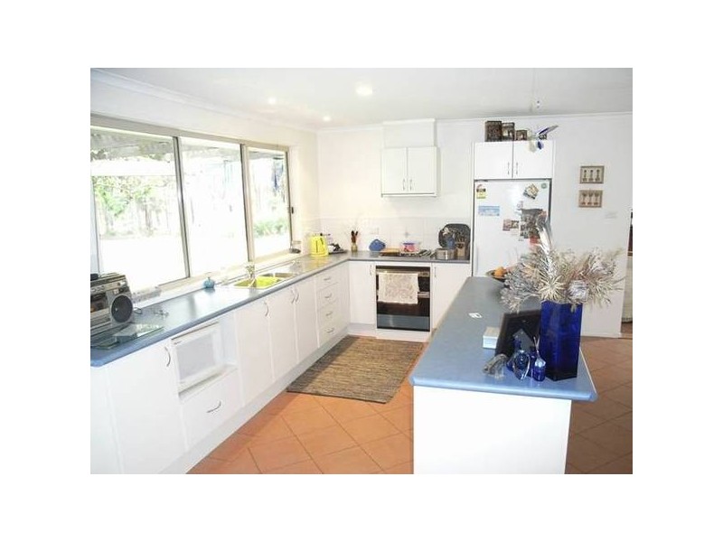 63 Cambourne Road, Tomerong NSW 2540