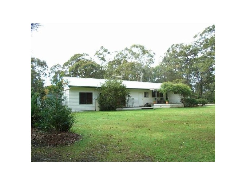 63 Cambourne Road, Tomerong NSW 2540