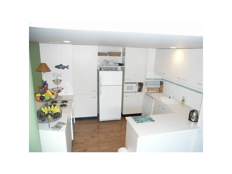 214 Greville Avenue, Sanctuary Point NSW 2540