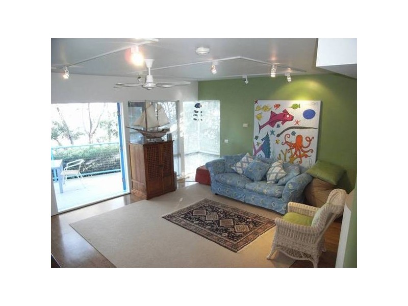 214 Greville Avenue, Sanctuary Point NSW 2540