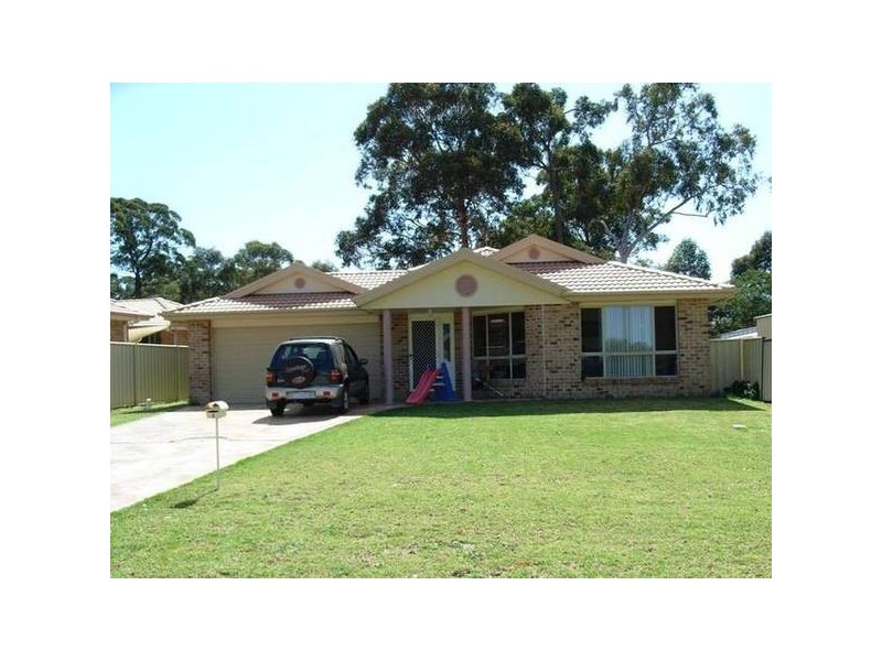 4 Keldie Close, St Georges Basin NSW 2540