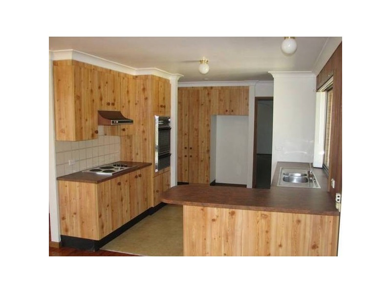 6 Rauch Close, St Georges Basin NSW 2540