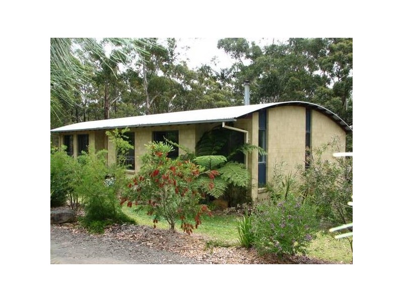 28 Mcarthur Drive, Falls Creek NSW 2540
