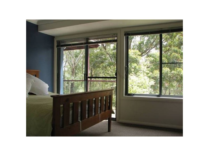 28 Mcarthur Drive, Falls Creek NSW 2540