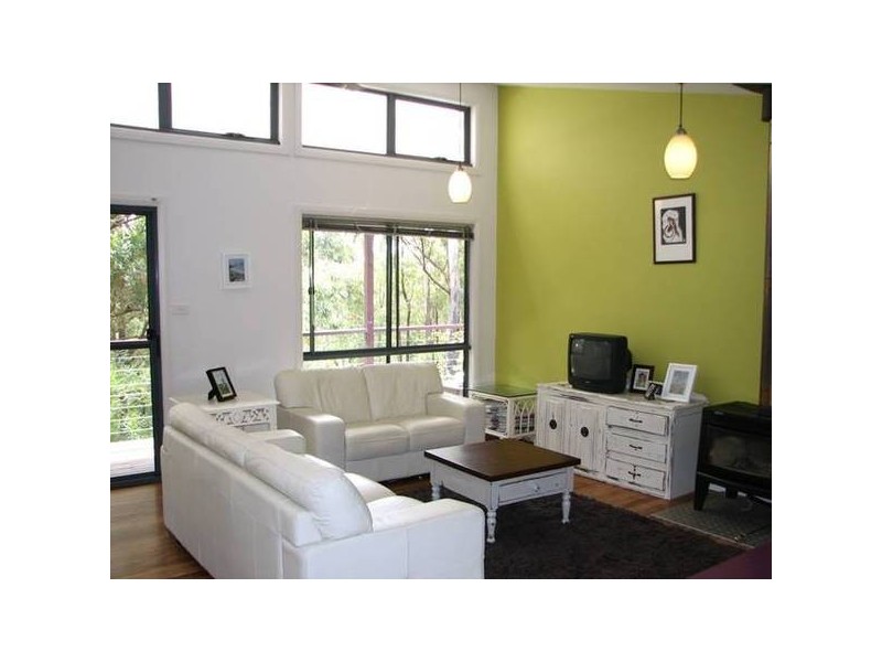 28 Mcarthur Drive, Falls Creek NSW 2540