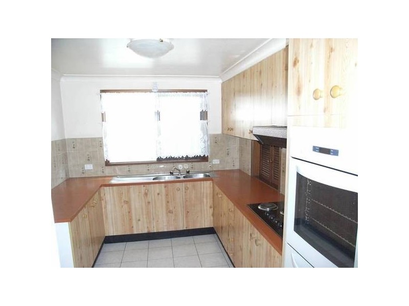 18 Beach Street, Vincentia NSW 2540