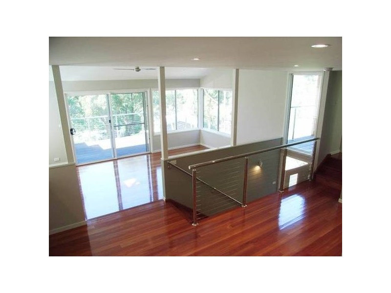 17 Bayview Avenue, Hyams Beach NSW 2540