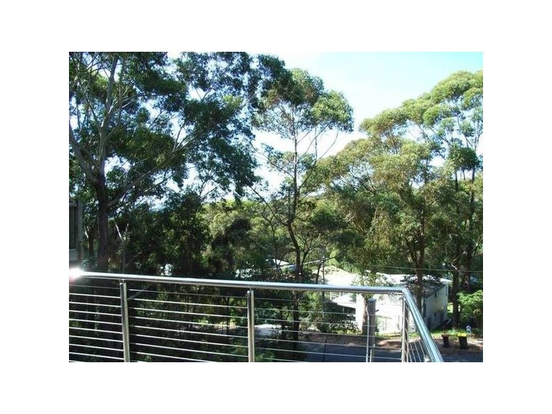 17 Bayview Avenue, Hyams Beach NSW 2540