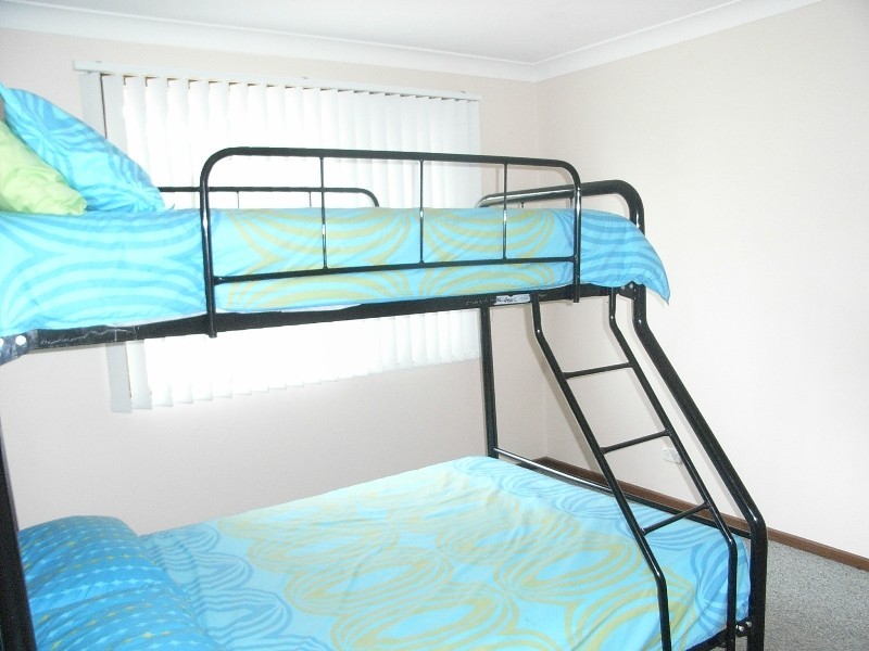 18 Beach Street, Vincentia NSW 2540