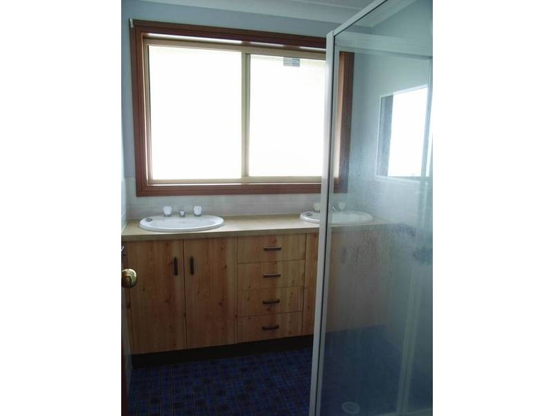 1/37 Paradise Beach Road, Sanctuary Point NSW 2540