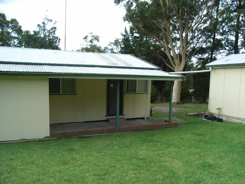 78 Woollamia Road, Falls Creek NSW 2540