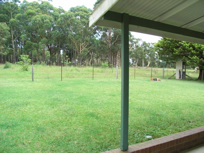 78 Woollamia Road, Falls Creek NSW 2540