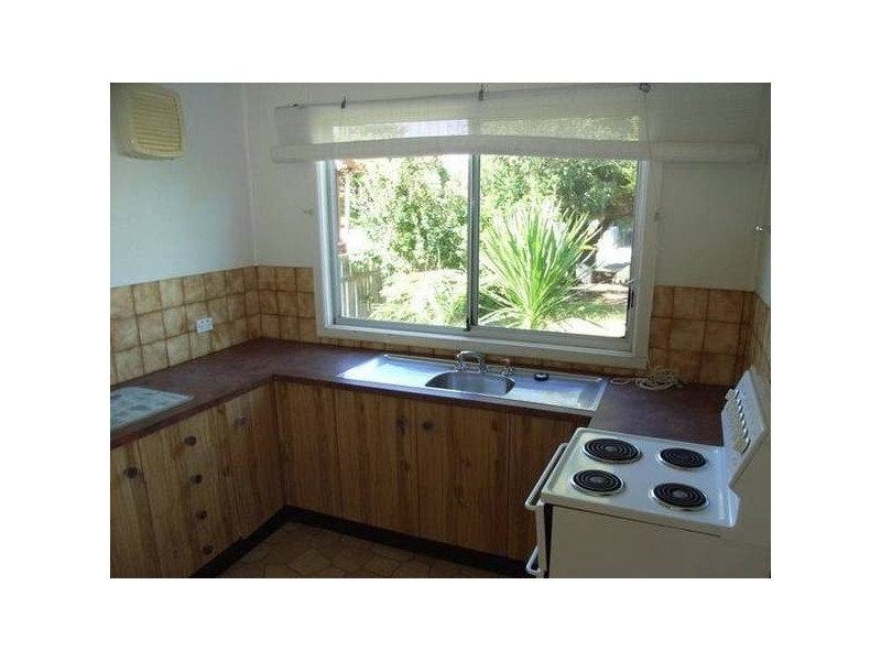 20 Deane Street, St Georges Basin NSW 2540