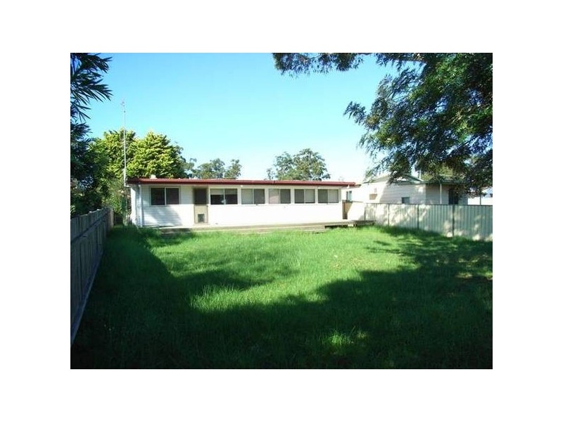 20 Deane Street, St Georges Basin NSW 2540