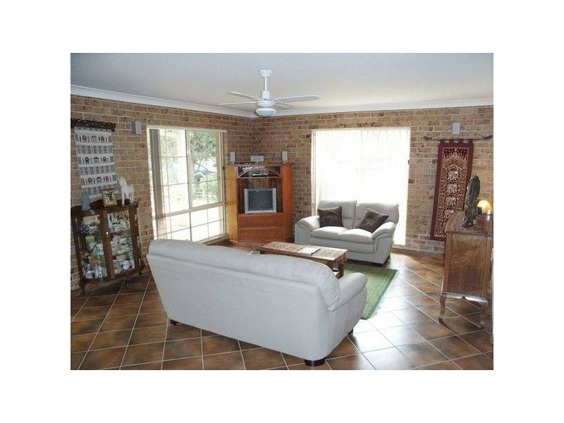 27 Beach Street, Vincentia NSW 2540