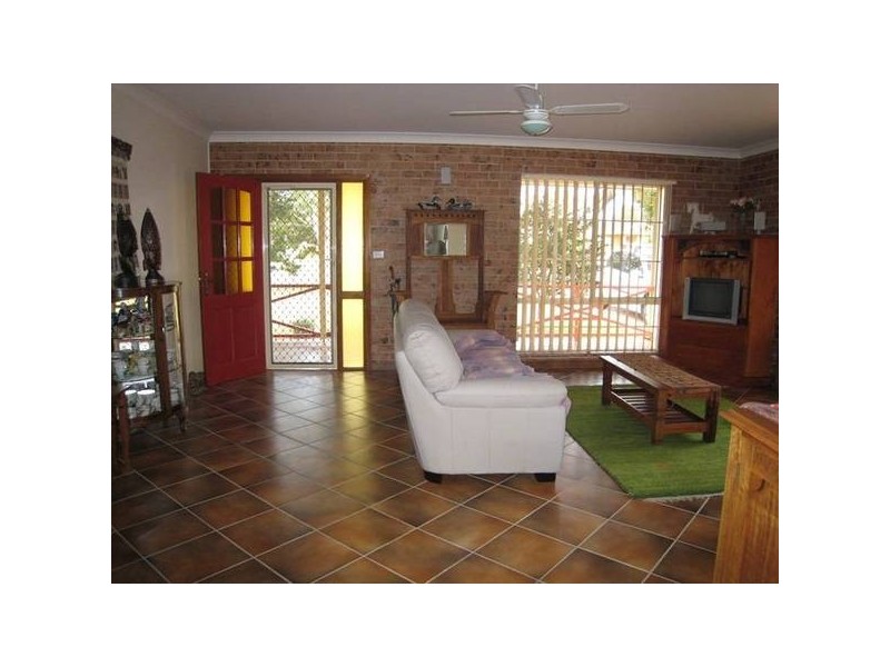 27 Beach Street, Vincentia NSW 2540