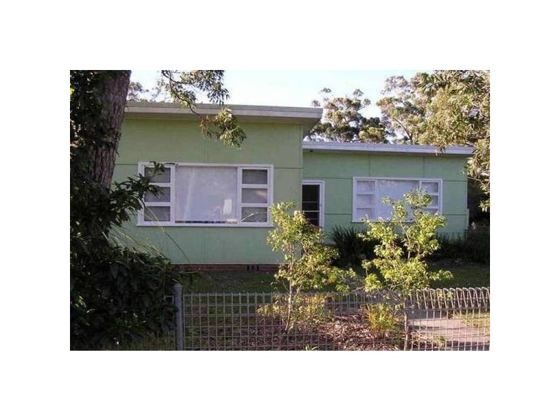 13 Clyde Street, Huskisson NSW 2540