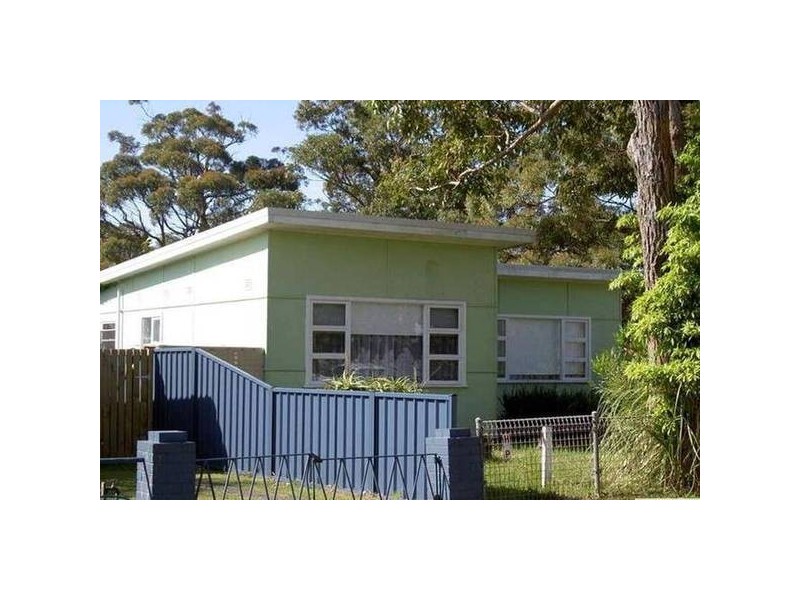13 Clyde Street, Huskisson NSW 2540