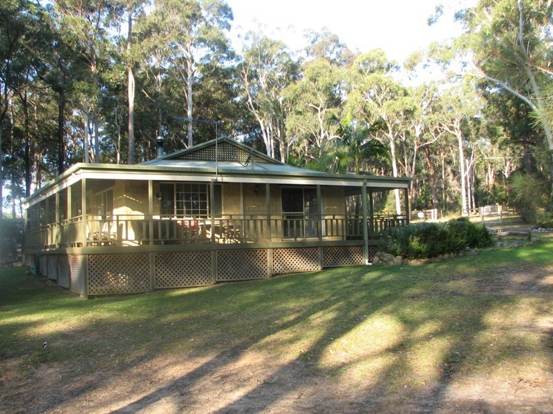 521 Woollamia Road, Woollamia NSW 2540