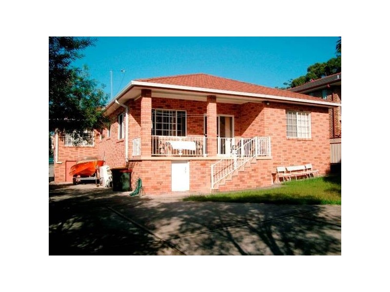 2/11 Caroline Street, Vincentia NSW 2540