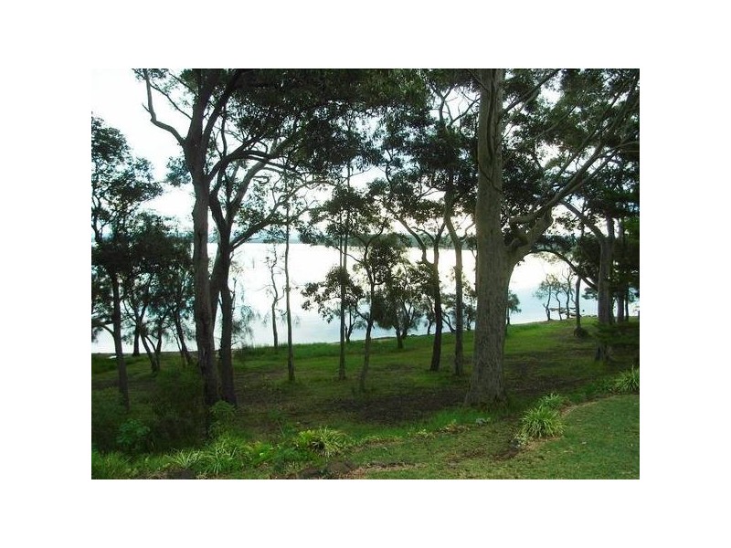 9 Rauch Close, St Georges Basin NSW 2540