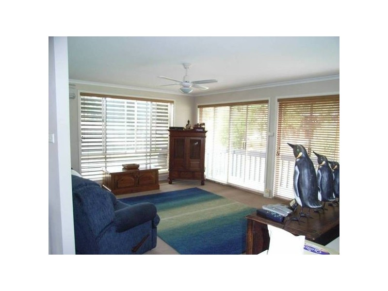 15 Washaven Close, Wrights Beach NSW 2540