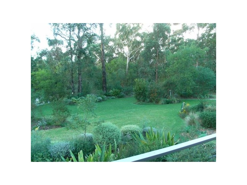 14 McArthur Drive, Falls Creek NSW 2540