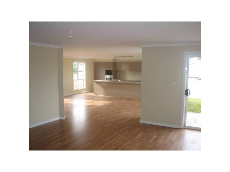 12 Yallara Crescent, Sanctuary Point NSW 2540