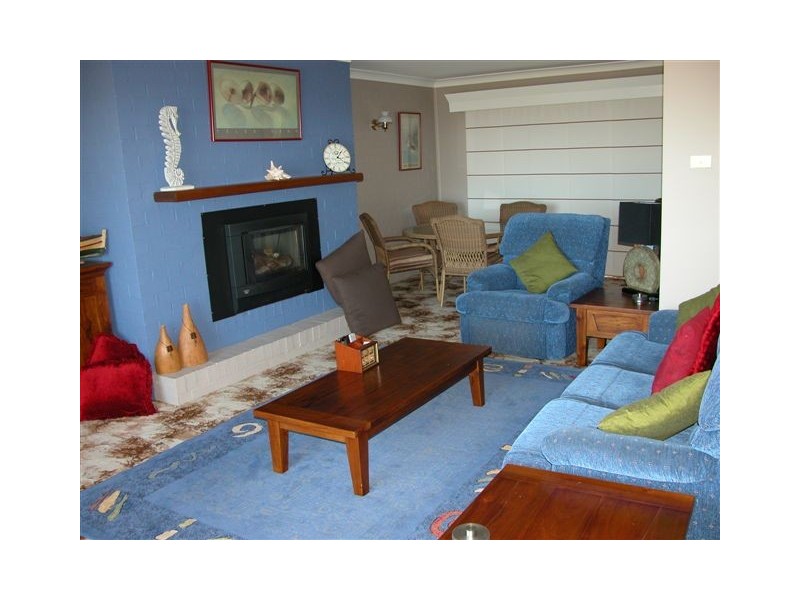 49 Elizabeth Drive, Vincentia NSW 2540
