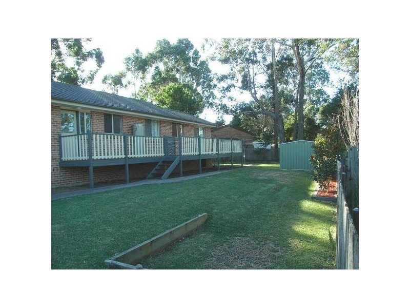 20 Yuroka Crescent, St Georges Basin NSW 2540