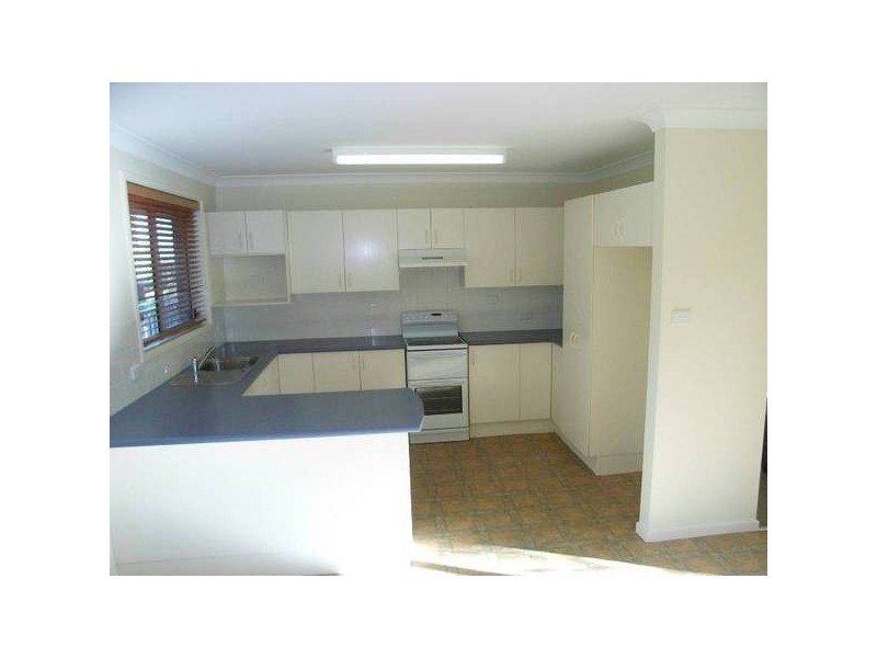 20 Yuroka Crescent, St Georges Basin NSW 2540
