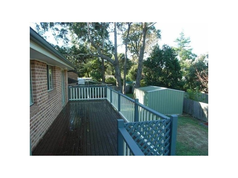 20 Yuroka Crescent, St Georges Basin NSW 2540