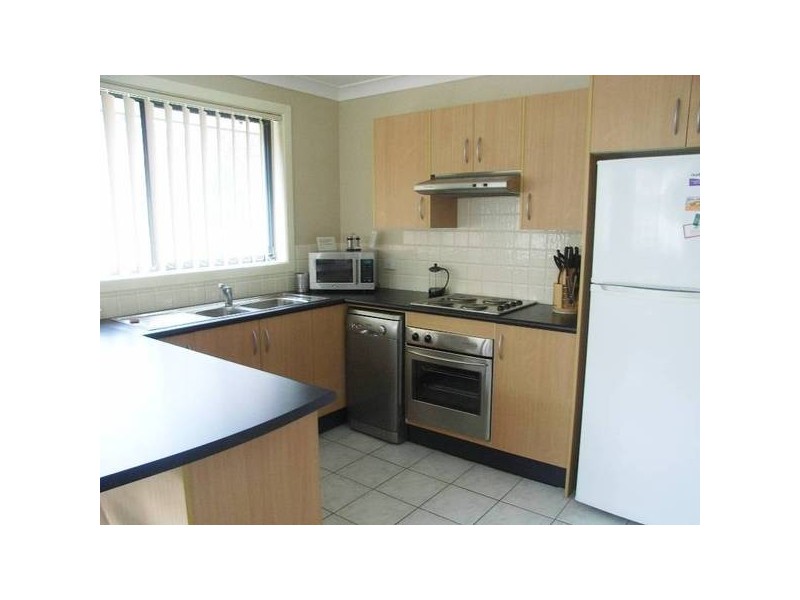 2/36 Duncan Street, Huskisson NSW 2540