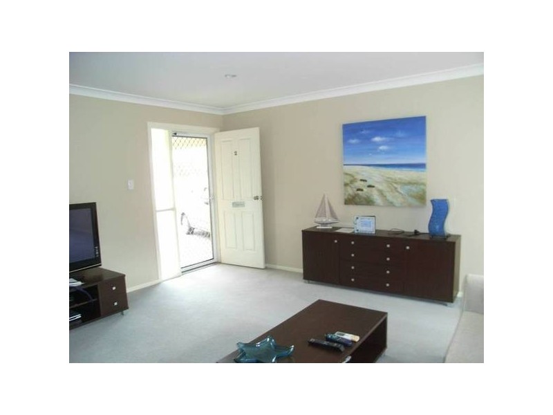 2/36 Duncan Street, Huskisson NSW 2540